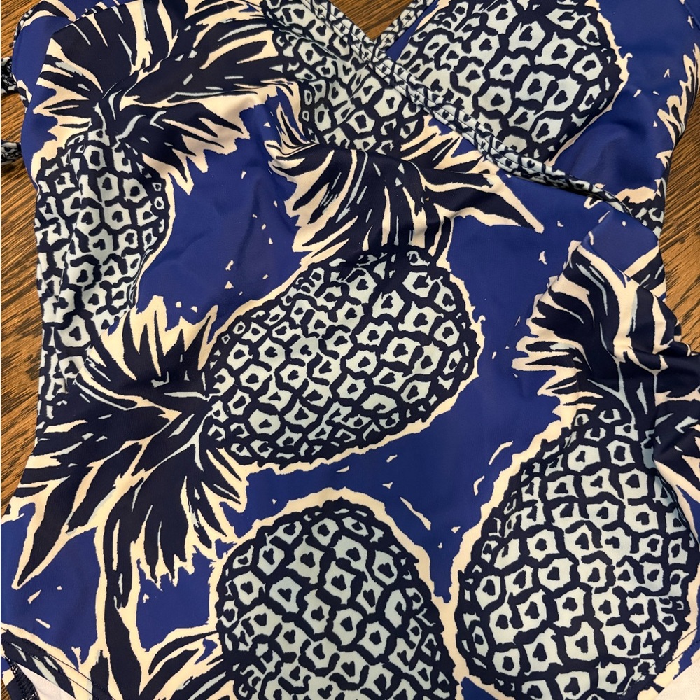 Boden Blue and White Floral One Piece Swimsuit Size 6 - Picture 5 of 5